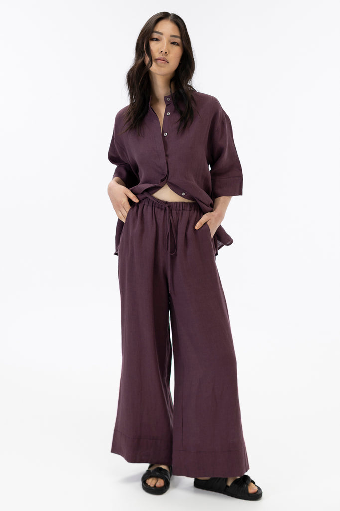 Wide leg pants / Grape