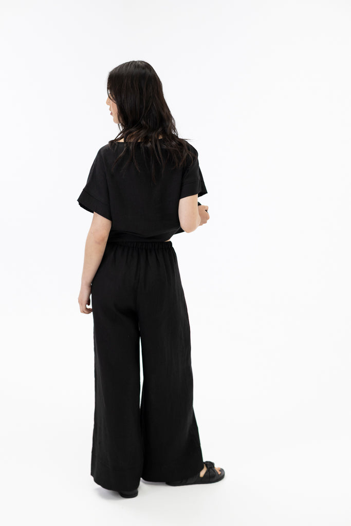 Wide leg pants / Black