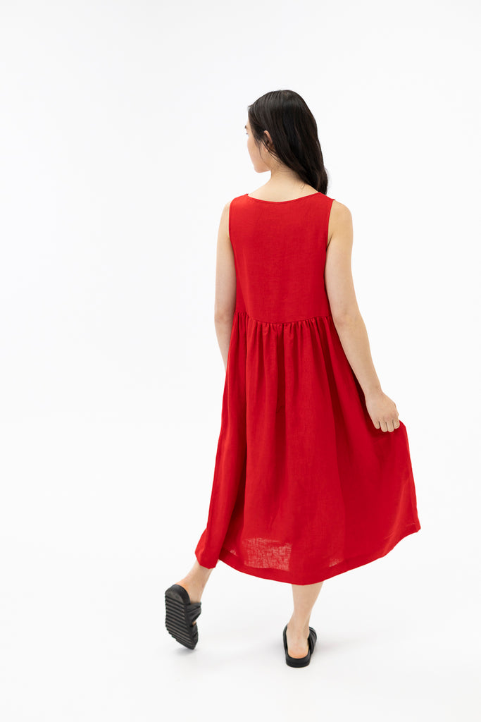 Sleeveless Dress / Scarlet