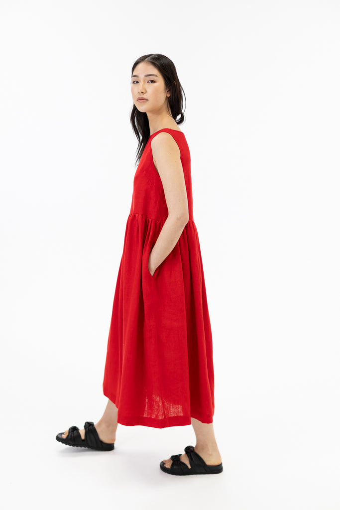 Sleeveless Dress / Scarlet