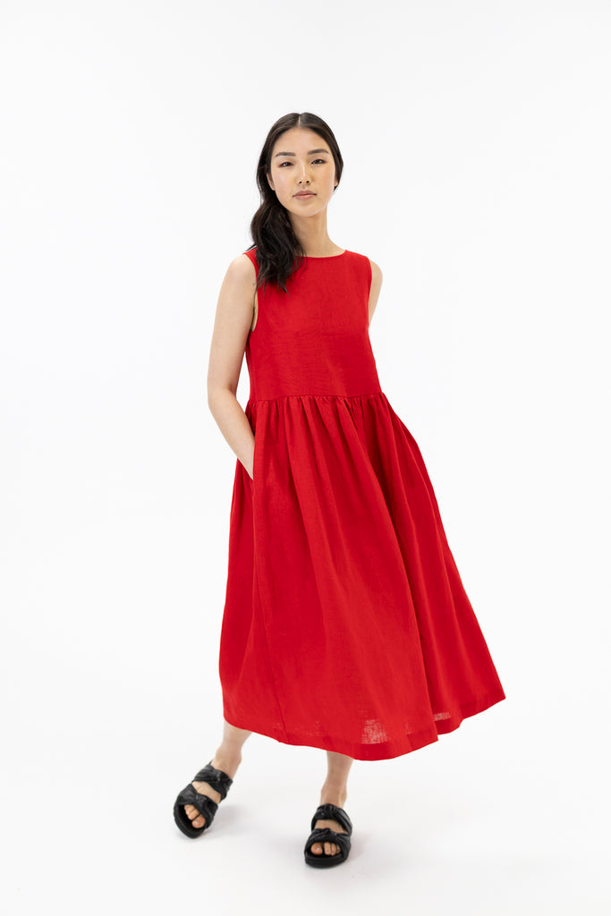 Sleeveless Dress / Scarlet