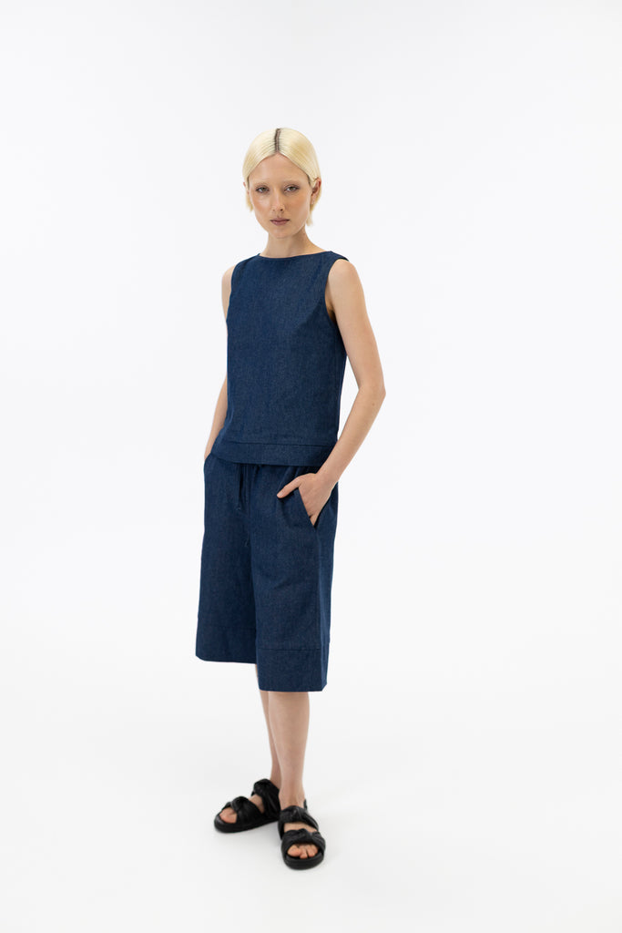 Sleeveless top / Ink Denim
