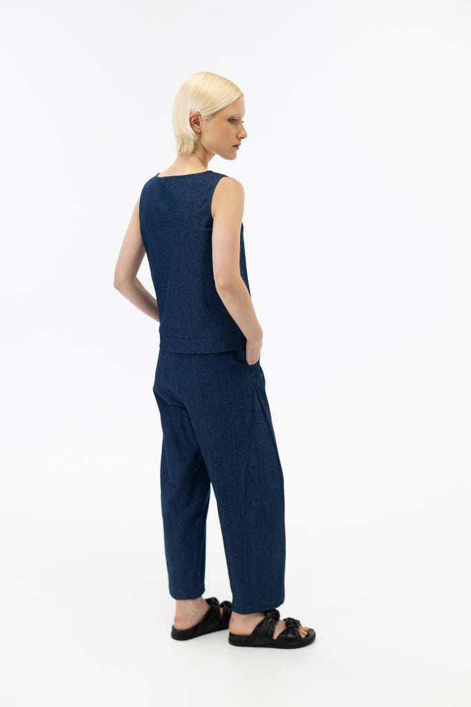 Sleeveless top / Ink Denim