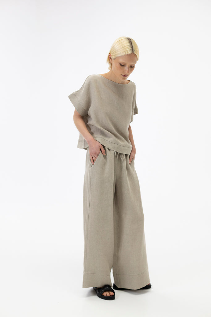 Wide leg pants / Natural