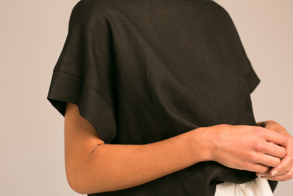 Drop shoulder top / Black