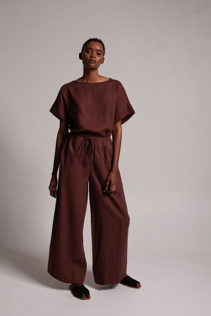 Wide leg pants / Chocolate