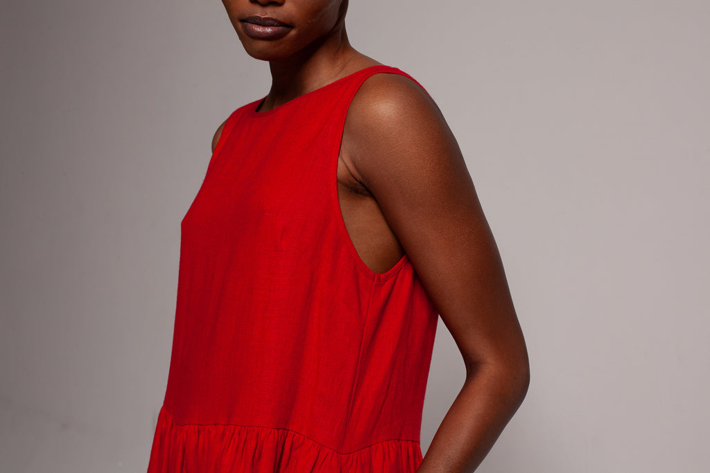 Sleeveless Dress / Red
