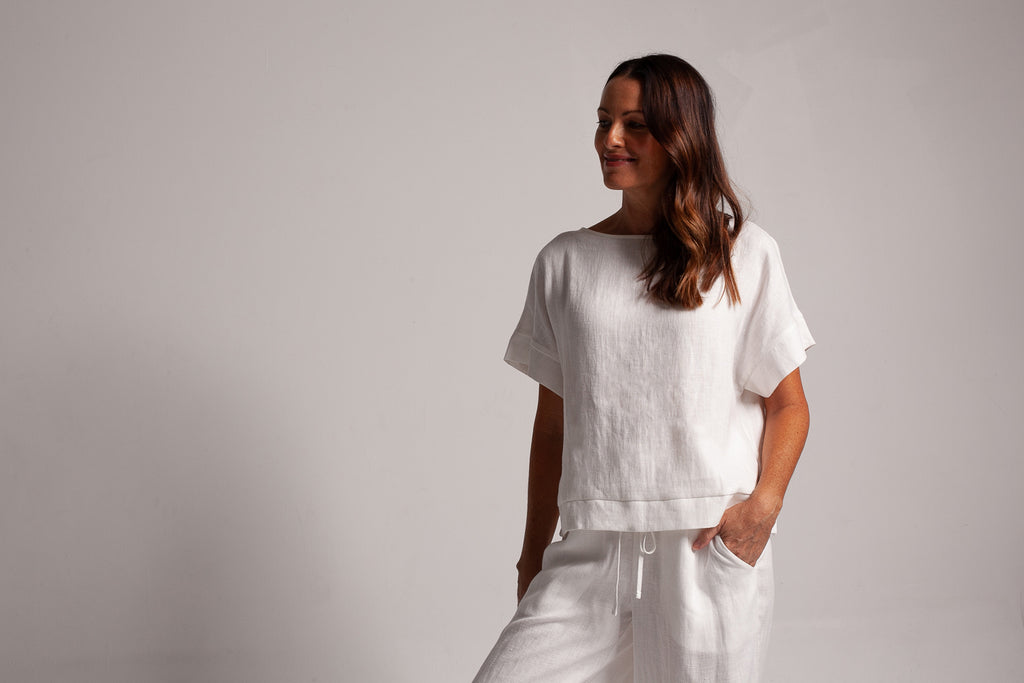 Drop shoulder top / Milk White